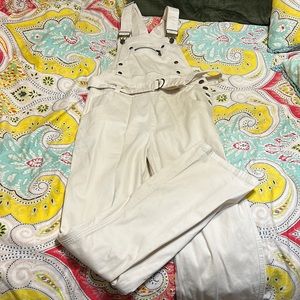 Buffbunny over it alls